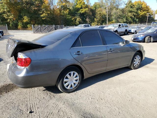 Photo 3 from auction – 2005 TOYOTA CAMRY LE with VIN 4T1BE32K75U626070