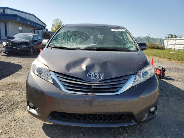 Photo 5 from auction – 2013 TOYOTA SIENNA XLE with VIN 5TDYK3DC7DS301130
