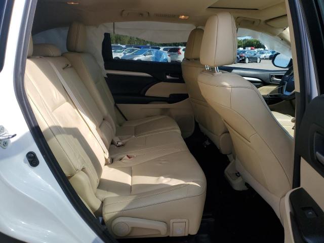 Photo 11 from auction – 2016 TOYOTA HIGHLANDER with VIN 5TDJKRFH7GS333903