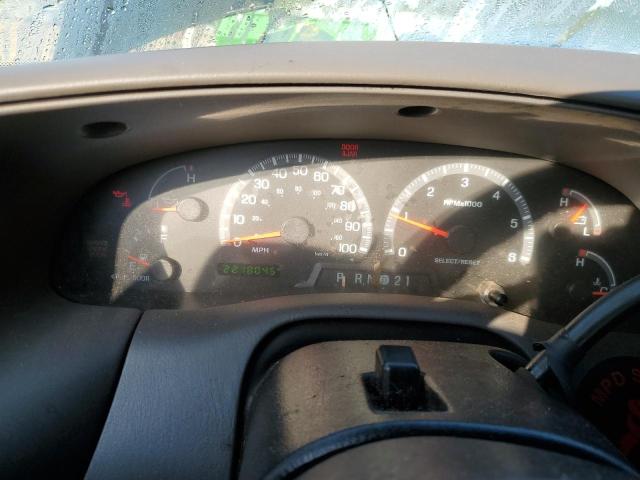Photo 9 from auction – 2000 FORD F150 with VIN 1FTRX17L7YNC34174