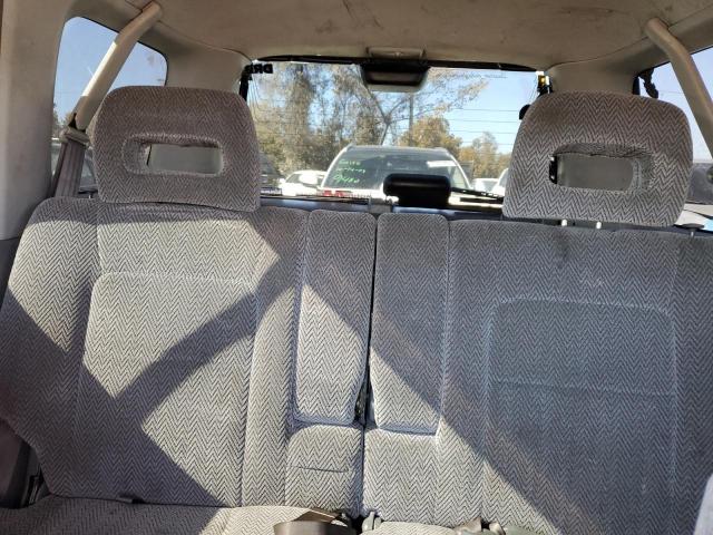 Photo 10 from auction – 1997 HONDA CR-V LX with VIN JHLRD1843VC018932