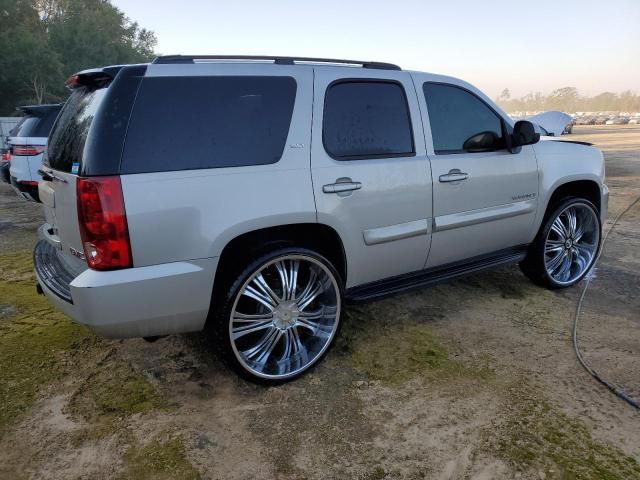 Photo 3 from auction – 2007 GMC YUKON with VIN 1GKFC13067R272744