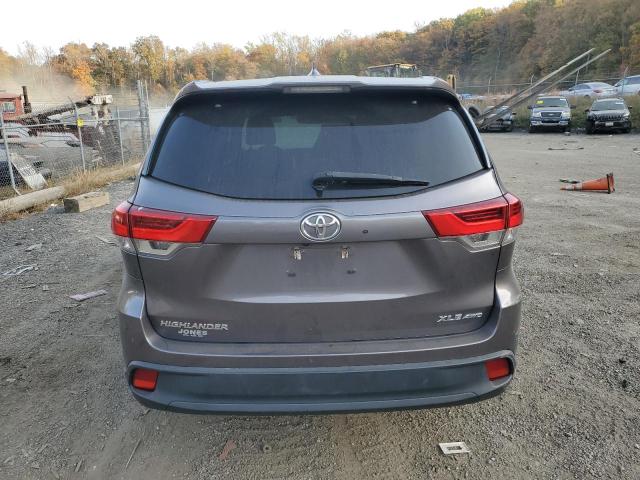 Photo 6 from auction – 2019 TOYOTA HIGHLANDER with VIN 5TDJZRFH8KS580495