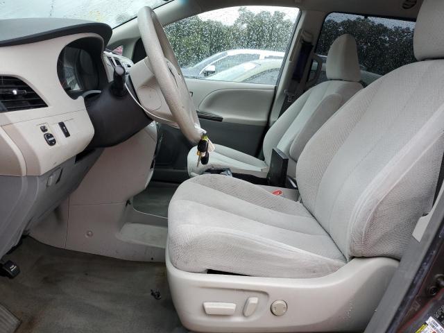 Photo 7 from auction – 2012 TOYOTA SIENNA LE with VIN 5TDKK3DC8CS196442