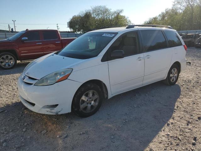 TOYOTA SIENNA CE 2010 with VIN 5TDKK4CC2AS313338 - Photo from auction
