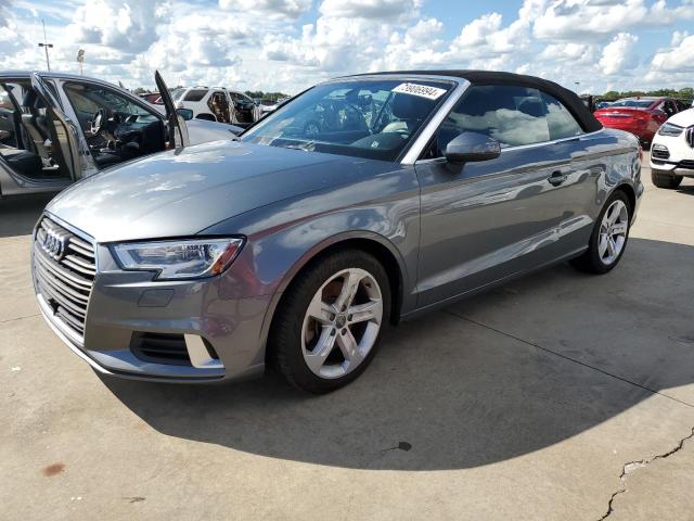AUDI A3 PREMIUM 2017 مع رقم تعريف المركبة WAU6ULFF8H1023427 - صورة من المزاد
