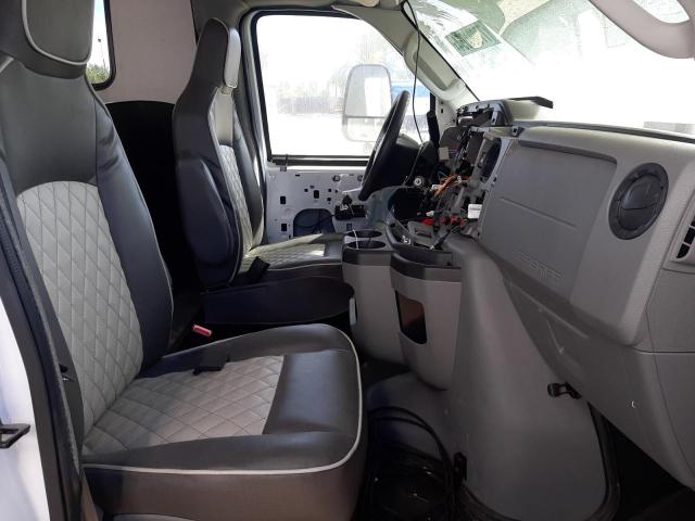 Photo 5 from auction – 2022 FORD ECONOLINE with VIN 1FDWE3FN0NDC01859