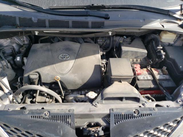 Photo 12 from auction – 2017 TOYOTA SIENNA SE with VIN 5TDXZ3DC8HS864300