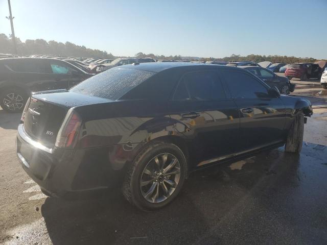 Photo 3 from auction – 2014 CHRYSLER 300 S with VIN 2C3CCAGG2EH337340