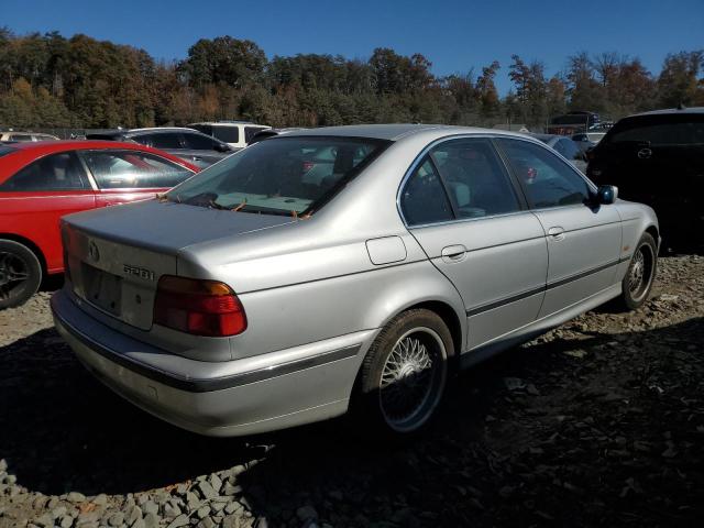 Photo 3 from auction – 2000 BMW 528 I AUTO with VIN WBADM6344YGU10582