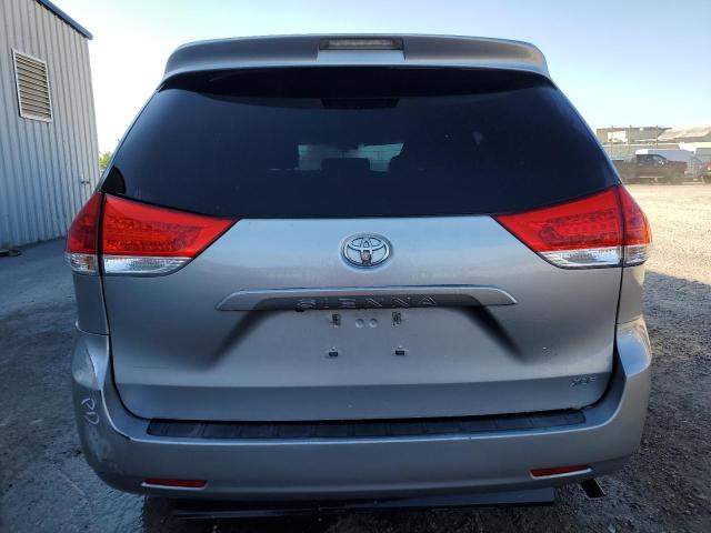 Photo 6 from auction – 2013 TOYOTA SIENNA XLE with VIN 5TDYK3DC6DS362694
