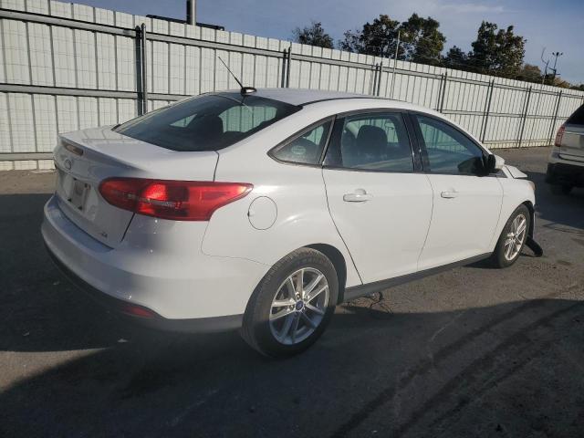 Photo 3 from auction – 2016 FORD FOCUS SE with VIN 1FADP3F20GL364375
