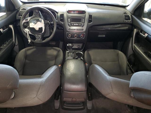 Photo 8 from auction – 2015 KIA SORENTO LX with VIN 5XYKTCA63FG643188