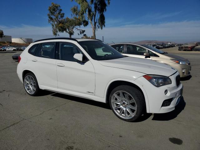Photo 4 from auction – 2015 BMW X1 XDRIVE3 with VIN WBAVM5C56FVV94777