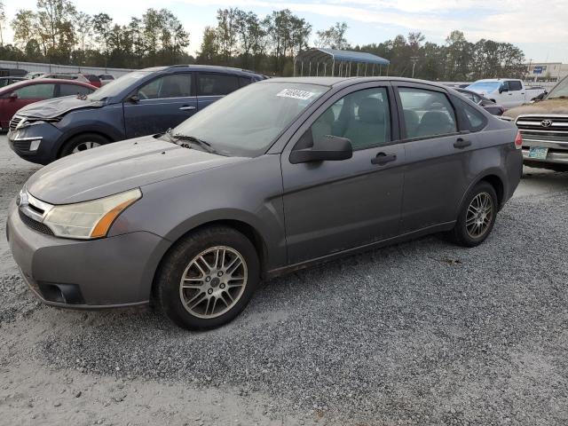 FORD FOCUS SE 2010 with VIN 1FAHP3FN5AW286256 - Photo from auction