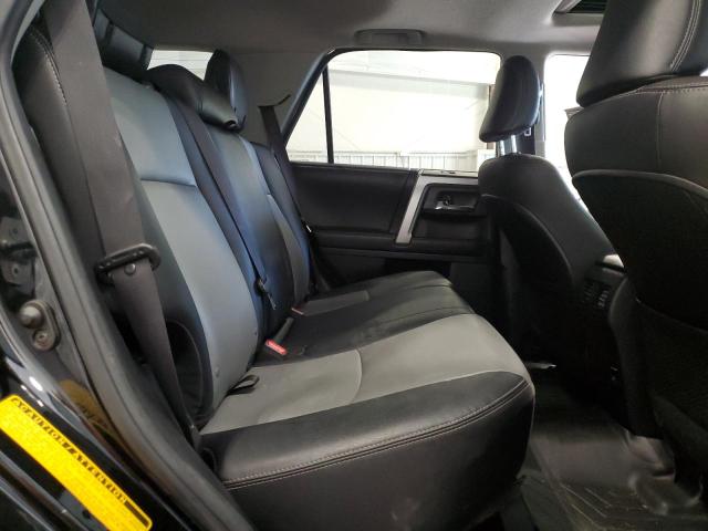 Photo 11 from auction – 2016 TOYOTA 4RUNNER SR with VIN JTEZU5JR9G5142944