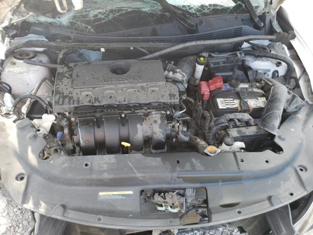 Photo 11 from auction – 2015 NISSAN SENTRA S with VIN 3N1AB7AP6FL691004