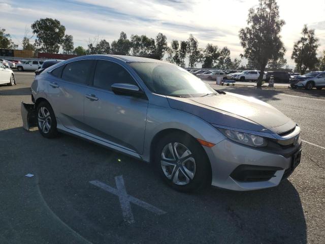 Photo 4 from auction – 2017 HONDA CIVIC LX with VIN 19XFC2F50HE070472