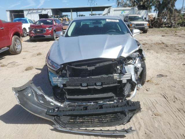 Photo 5 from auction – 2016 FORD FUSION SE with VIN 3FA6P0HDXGR110440