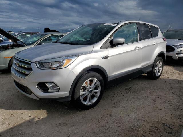FORD ESCAPE SE 2017 with VIN 1FMCU0G92HUC28832 - Photo from auction