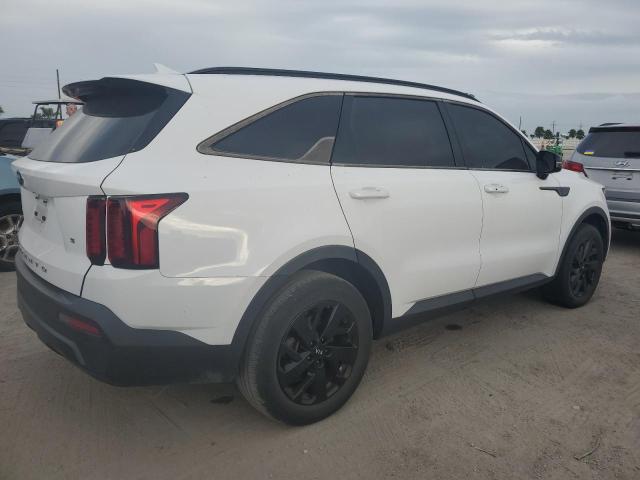 Photo 3 from auction – 2021 KIA SORENTO S with VIN 5XYRLDLC2MG038566