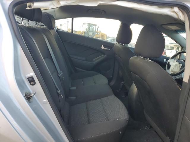 Photo 10 from auction – 2018 KIA FORTE LX with VIN 3KPFK4A74JE220290