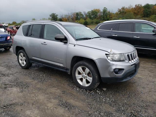 Photo 4 from auction – 2016 JEEP COMPASS SP with VIN 1C4NJDBB1GD778920
