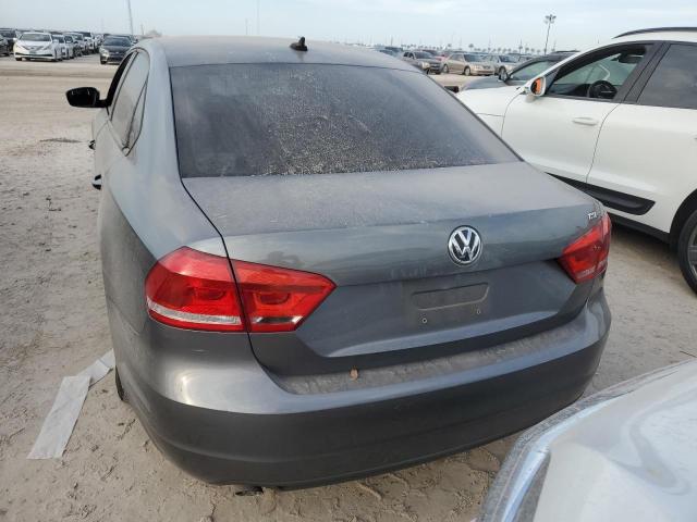 Photo 6 from auction – 2015 VOLKSWAGEN PASSAT S with VIN 1VWAT7A34FC071767