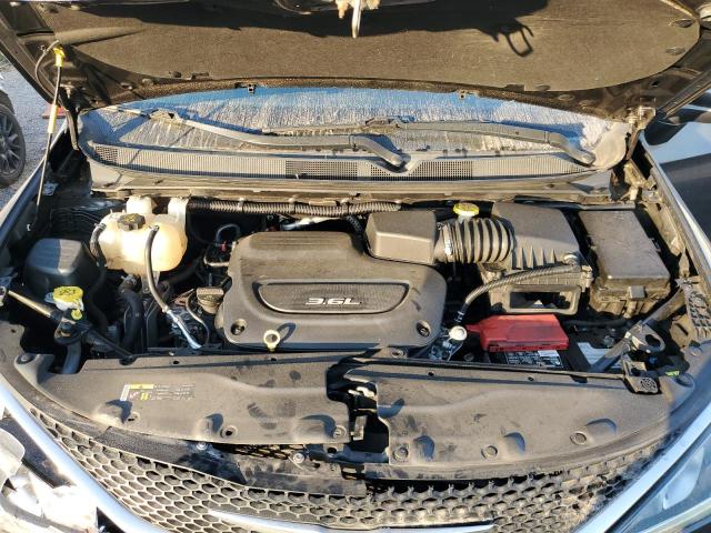 Photo 12 from auction – 2017 CHRYSLER PACIFICA T with VIN 2C4RC1EG7HR541364
