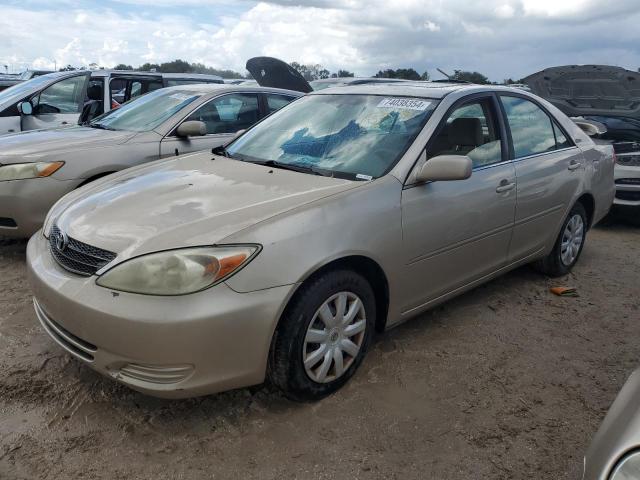 TOYOTA CAMRY LE 2004 with VIN 4T1BE32K14U900412 - Photo from auction