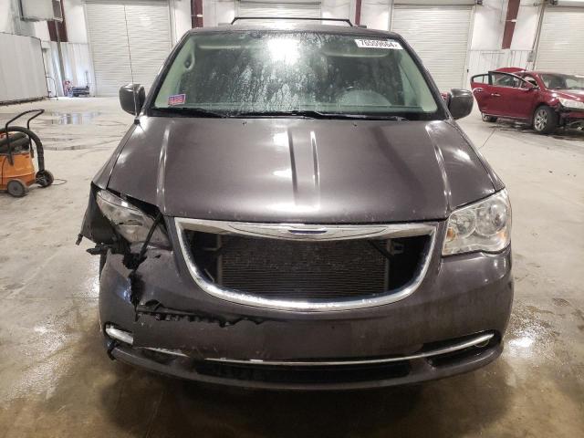 Photo 5 from auction – 2016 CHRYSLER TOWN & COU with VIN 2C4RC1BG5GR306996