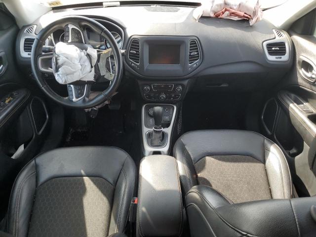 Foto 8 de la subasta – 2020 JEEP COMPASS LA con VIN 3C4NJDBB7LT145620