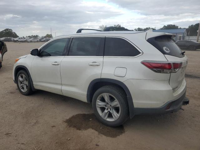 Photo 2 from auction – 2015 TOYOTA HIGHLANDER with VIN 5TDDKRFH4FS188217