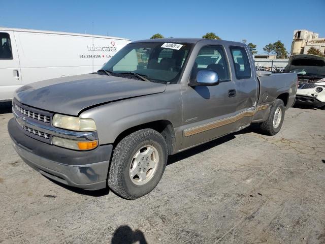 CHEVROLET SILVERADO 2002 with VIN 2GCEC19T521417542 - Photo from auction