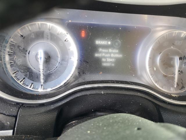 Photo 9 from auction – 2018 CHRYSLER 300 LIMITE with VIN 2C3CCAKG4JH268264