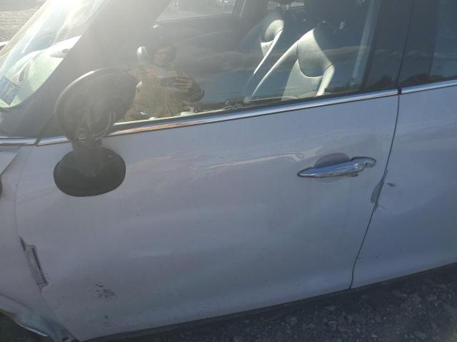 Photo 7 from auction – 2013 MINI COOPER COU with VIN WMWZB3C56DWM09663