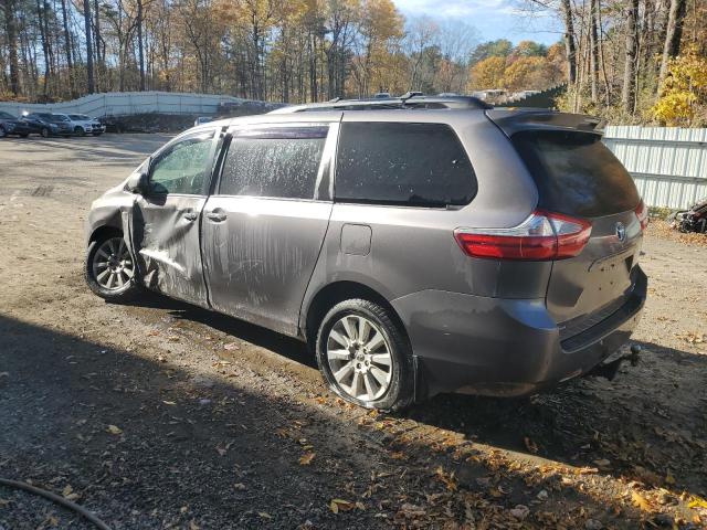 Photo 2 from auction – 2016 TOYOTA SIENNA XLE with VIN 5TDDK3DC1GS144018