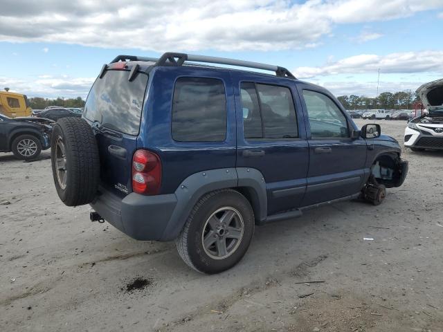 Photo 3 from auction – 2005 JEEP LIBERTY RE with VIN 1J4GL38K35W600751