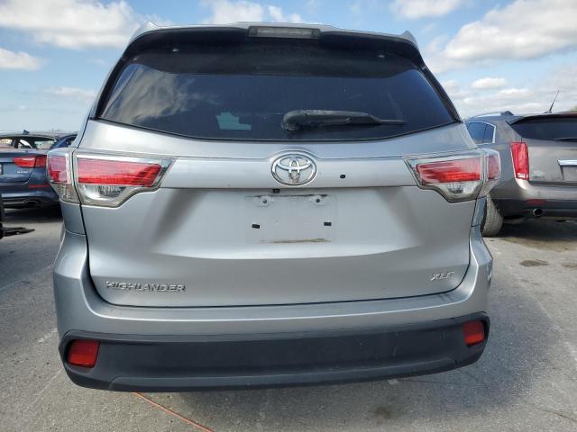 Photo 6 from auction – 2015 TOYOTA HIGHLANDER with VIN 5TDKKRFH4FS066755