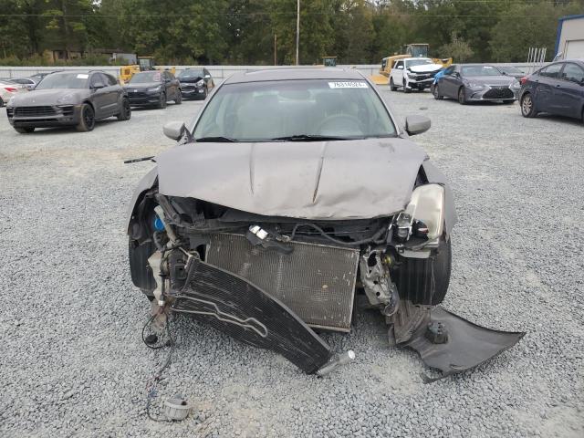 Photo 5 from auction – 2004 NISSAN MAXIMA SE with VIN 1N4BA41E34C870603