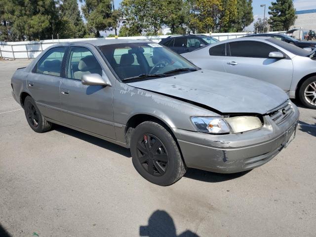 Photo 4 from auction – 1998 TOYOTA CAMRY CE with VIN JT2BF22K0W0113126