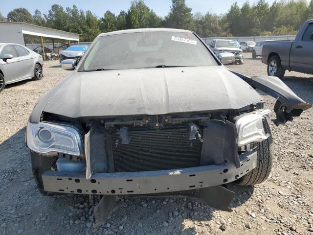 Photo 5 from auction – 2018 CHRYSLER 300 LIMITE with VIN 2C3CCAEG8JH127144