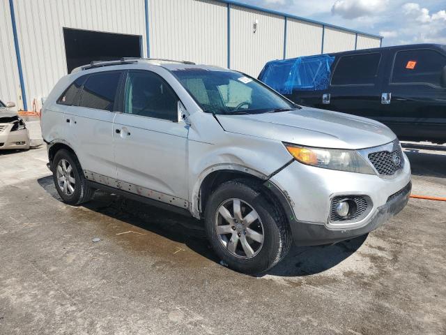 Photo 4 from auction – 2013 KIA SORENTO LX with VIN 5XYKT3A66DG346879