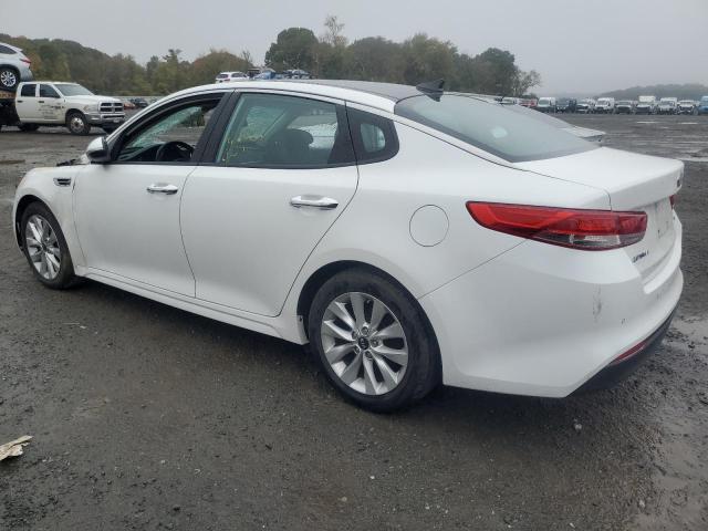 Photo 2 from auction – 2016 KIA OPTIMA EX with VIN 5XXGU4L30GG114525