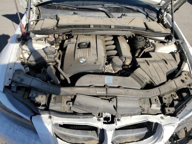 Photo 11 from auction – 2011 BMW 328 with VIN WBAPH5G52BNM74511