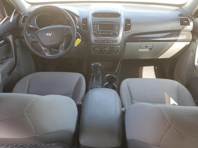 Photo 8 from auction – 2015 KIA SORENTO LX with VIN 5XYKT3A61FG657543
