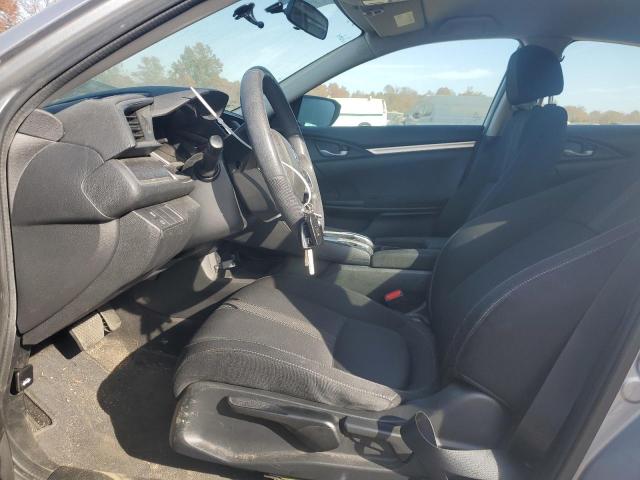 Photo 7 from auction – 2017 HONDA CIVIC LX with VIN 2HGFC2F51HH553281