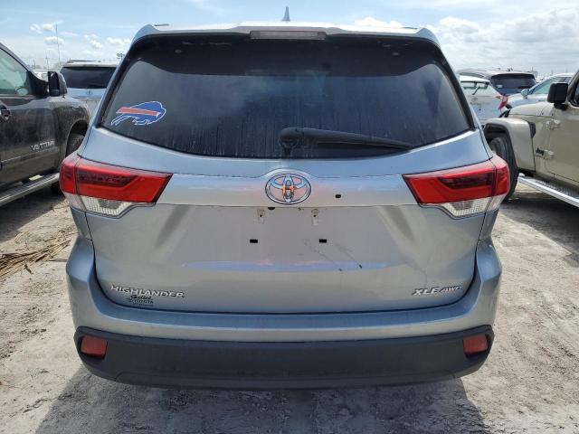 Photo 6 from auction – 2017 TOYOTA HIGHLANDER with VIN 5TDJZRFH4HS479754