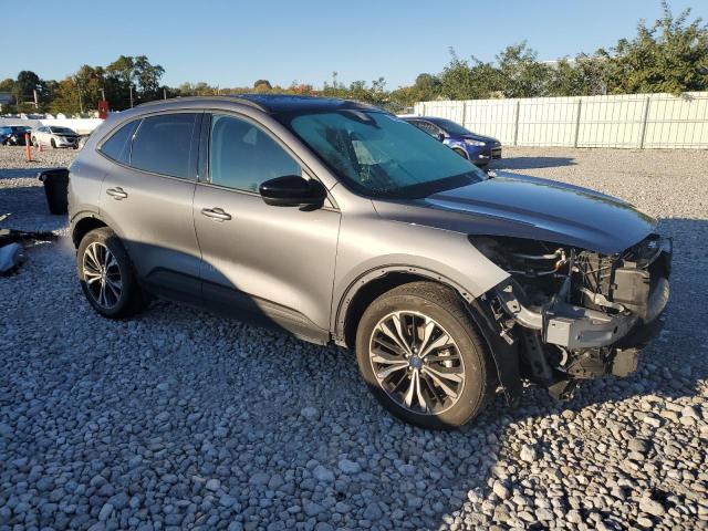 Photo 4 from auction – 2022 FORD ESCAPE SEL with VIN 1FMCU9H93NUC02965