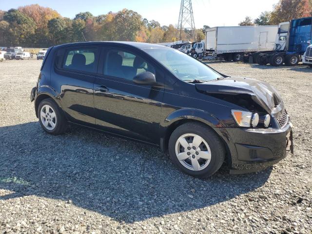 Photo 4 from auction – 2015 CHEVROLET SONIC LS with VIN 1G1JA6SH1F4142133